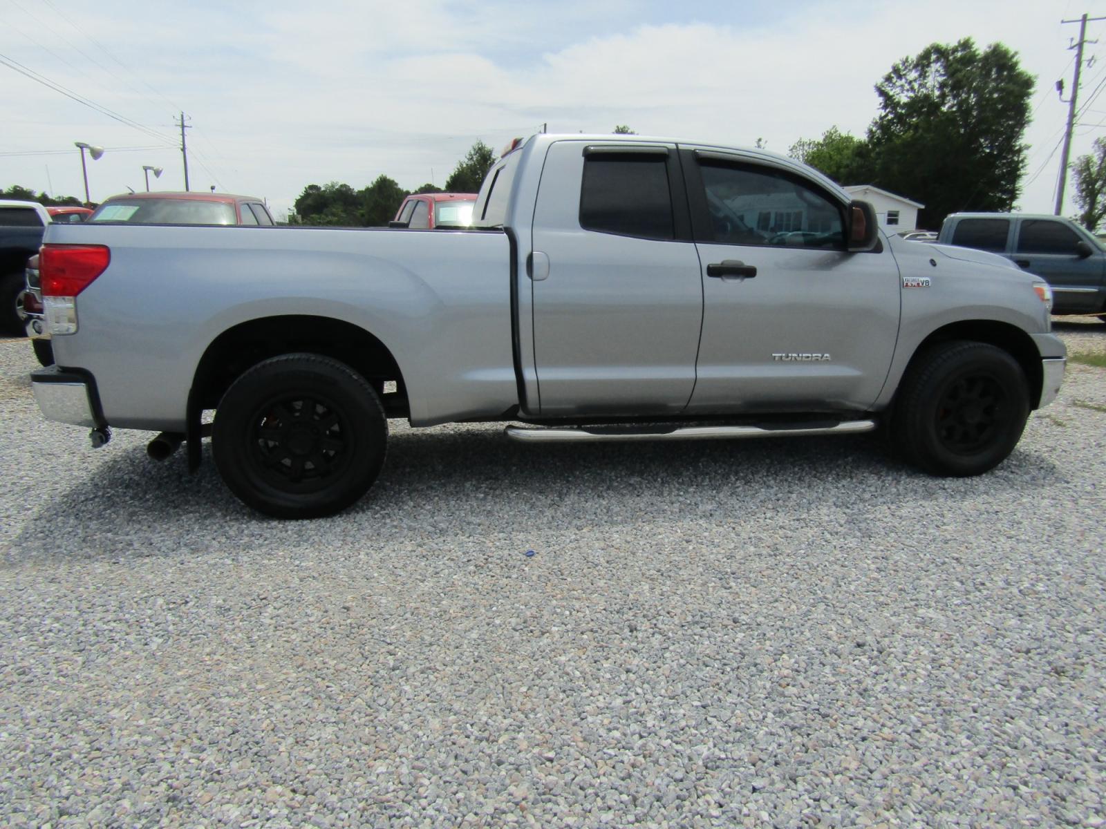 2012 Silver Toyota Tundra Tundra-Grade 5.7L Double Cab 2WD (5TFRY5F10CX) with an 5.7L V8 DOHC 32V engine, Automatic transmission, located at 15016 S Hwy 231, Midland City, AL, 36350, (334) 983-3001, 31.306210, -85.495277 - Photo #7