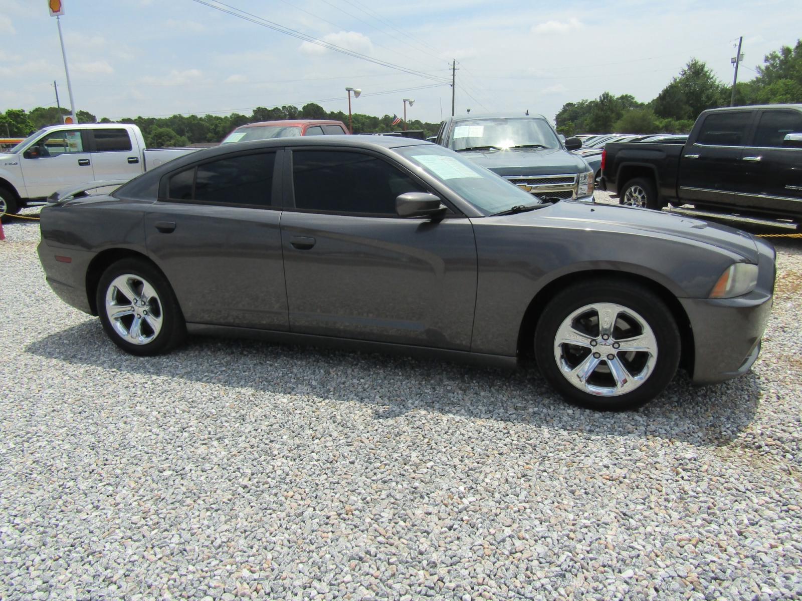 2014 Gray Dodge Charger SXT (2C3CDXHG6EH) with an 3.6L V6 DOHC 24V engine, Automatic transmission, located at 15016 S Hwy 231, Midland City, AL, 36350, (334) 983-3001, 31.306210, -85.495277 - Photo #0