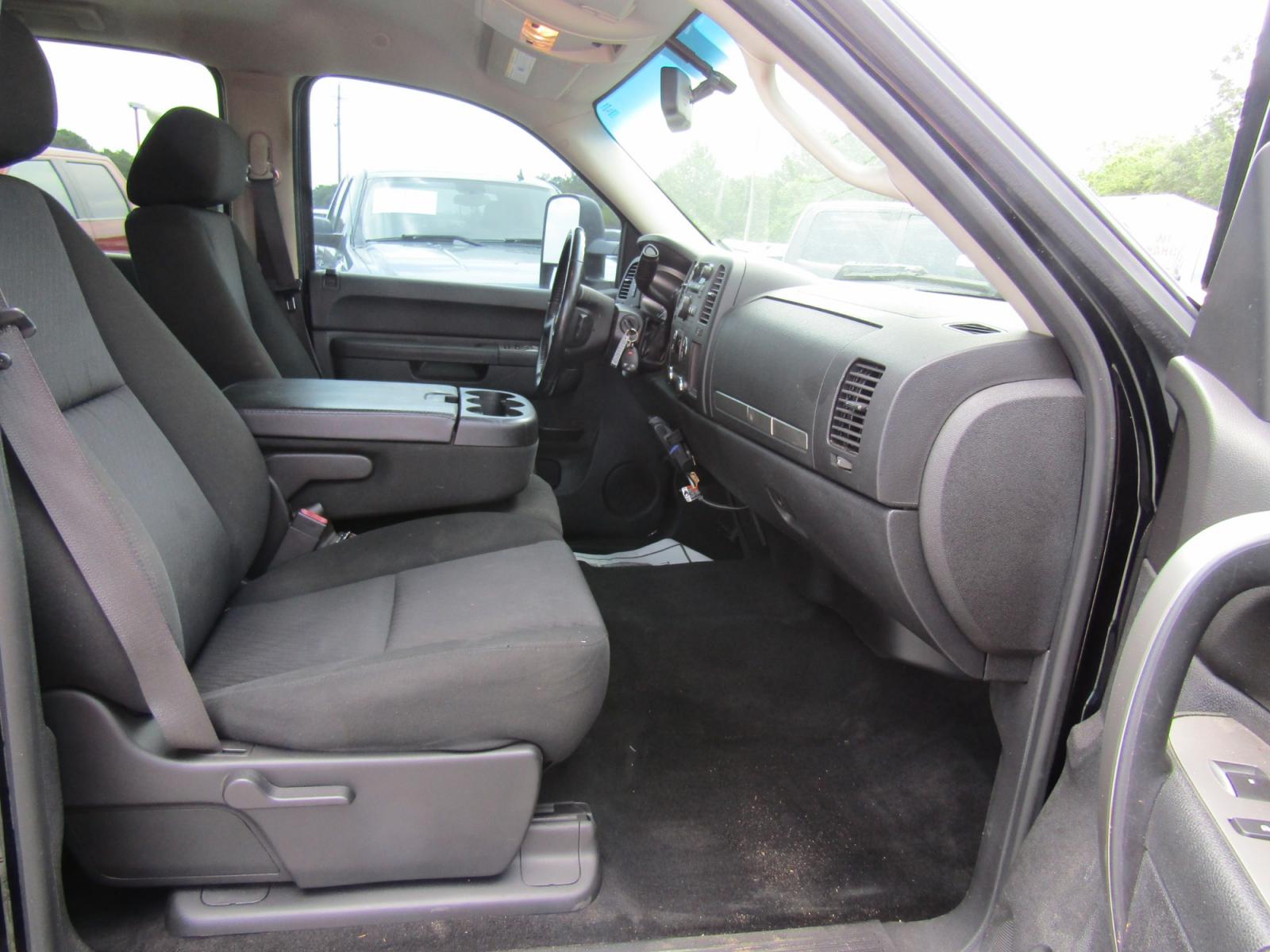 2012 Black Chevrolet Silverado 1500 LT Crew Cab 2WD (3GCPCSE08CG) with an 5.3L V8 OHV 16V FFV engine, Automatic transmission, located at 15016 S Hwy 231, Midland City, AL, 36350, (334) 983-3001, 31.306210, -85.495277 - Photo #9