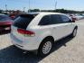 2013 White Lincoln MKX FWD (2LMDJ6JK0DB) with an 3.7L V6 DOHC 24V engine, Automatic transmission, located at 15016 S Hwy 231, Midland City, AL, 36350, (334) 983-3001, 31.306210, -85.495277 - Photo#7