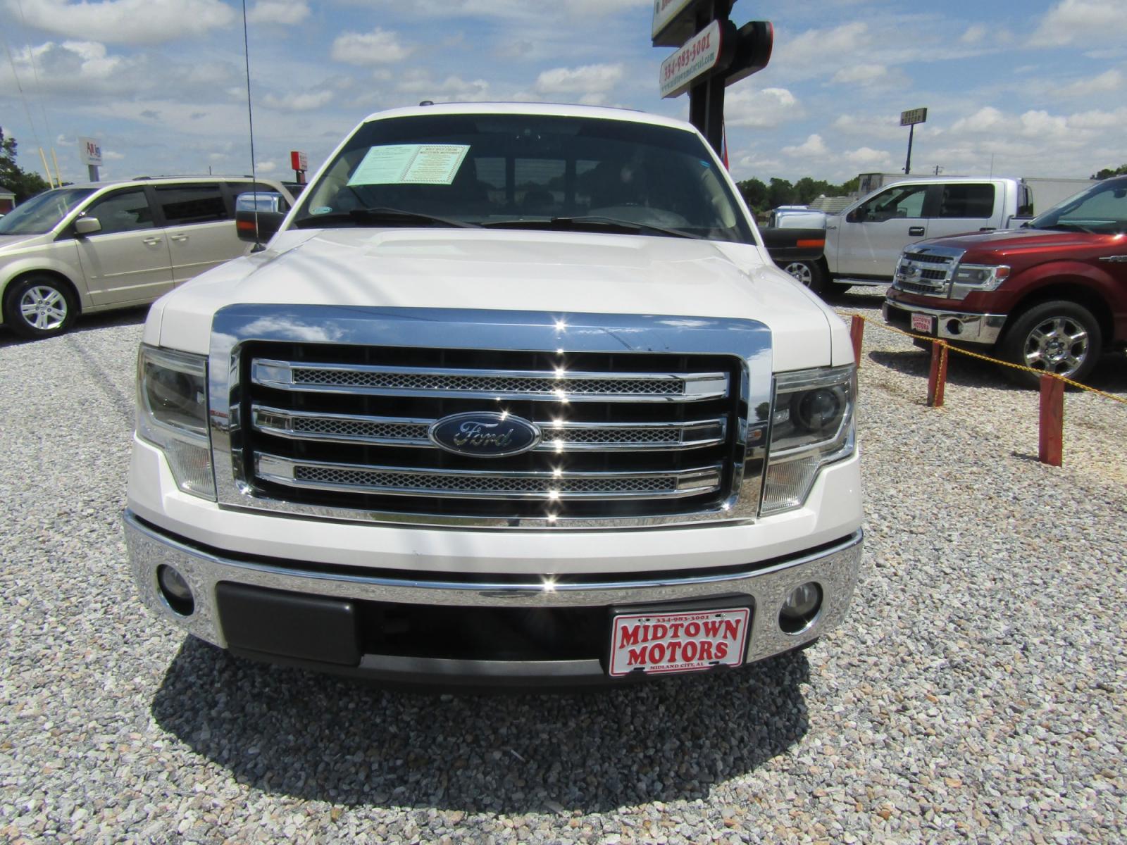 2013 White /Tan Ford F-150 Platinum SuperCrew 6.5-ft. Bed 2WD (1FTFW1CT0DK) with an 3.5L V6 TURBO engine, Automatic transmission, located at 15016 S Hwy 231, Midland City, AL, 36350, (334) 983-3001, 31.306210, -85.495277 - Photo #1