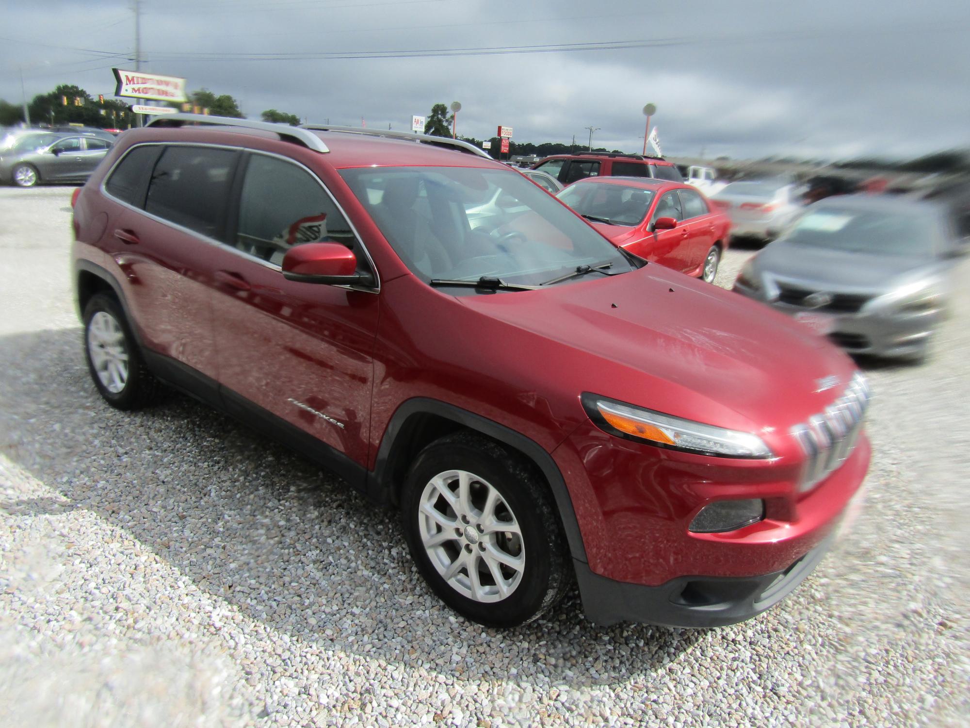 photo of 2015 Jeep Cherokee 