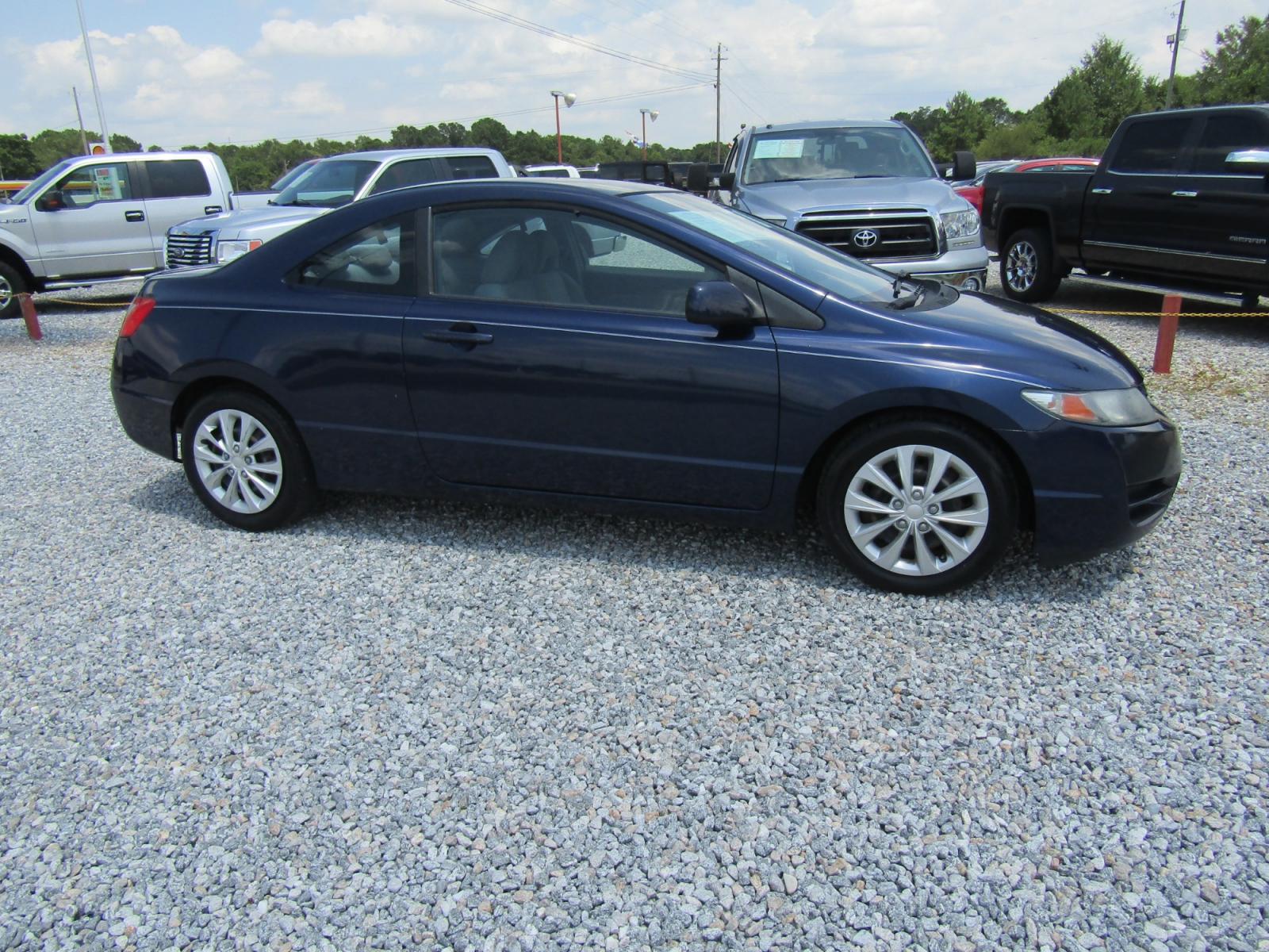 2011 Blue Honda Civic LX Coupe 5-Speed AT (2HGFG1B67BH) with an 1.8L L4 SOHC 16V engine, Automatic transmission, located at 15016 S Hwy 231, Midland City, AL, 36350, (334) 983-3001, 31.306210, -85.495277 - Photo #0
