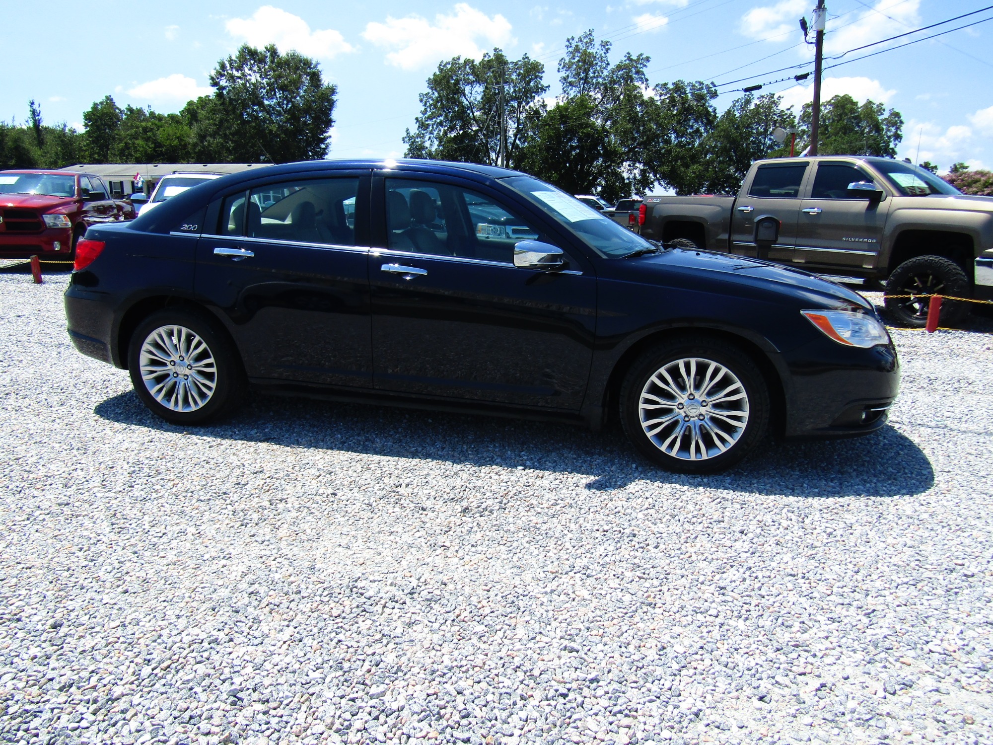 photo of 2012 Chrysler 200 