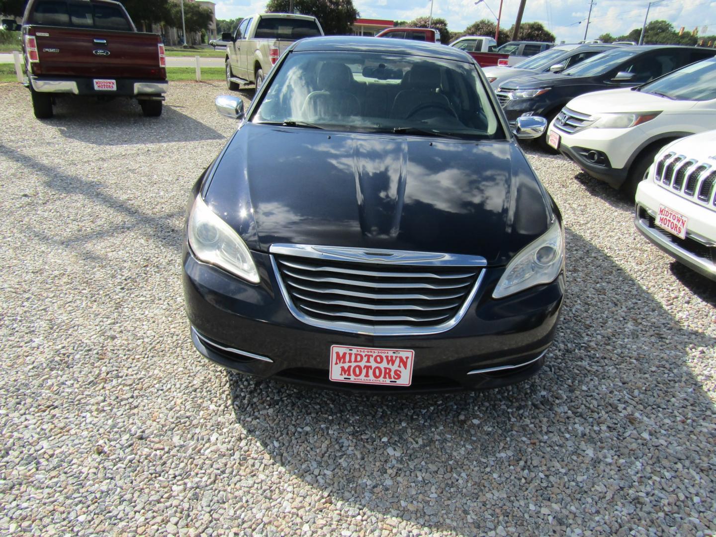 2012 DK Blue /Tan Chrysler 200 Limited (1C3CCBCG6CN) with an 3.6L V6 DOHC 24V FFV engine, Automatic transmission, located at 15016 S Hwy 231, Midland City, AL, 36350, (334) 983-3001, 31.306210, -85.495277- Photo#1