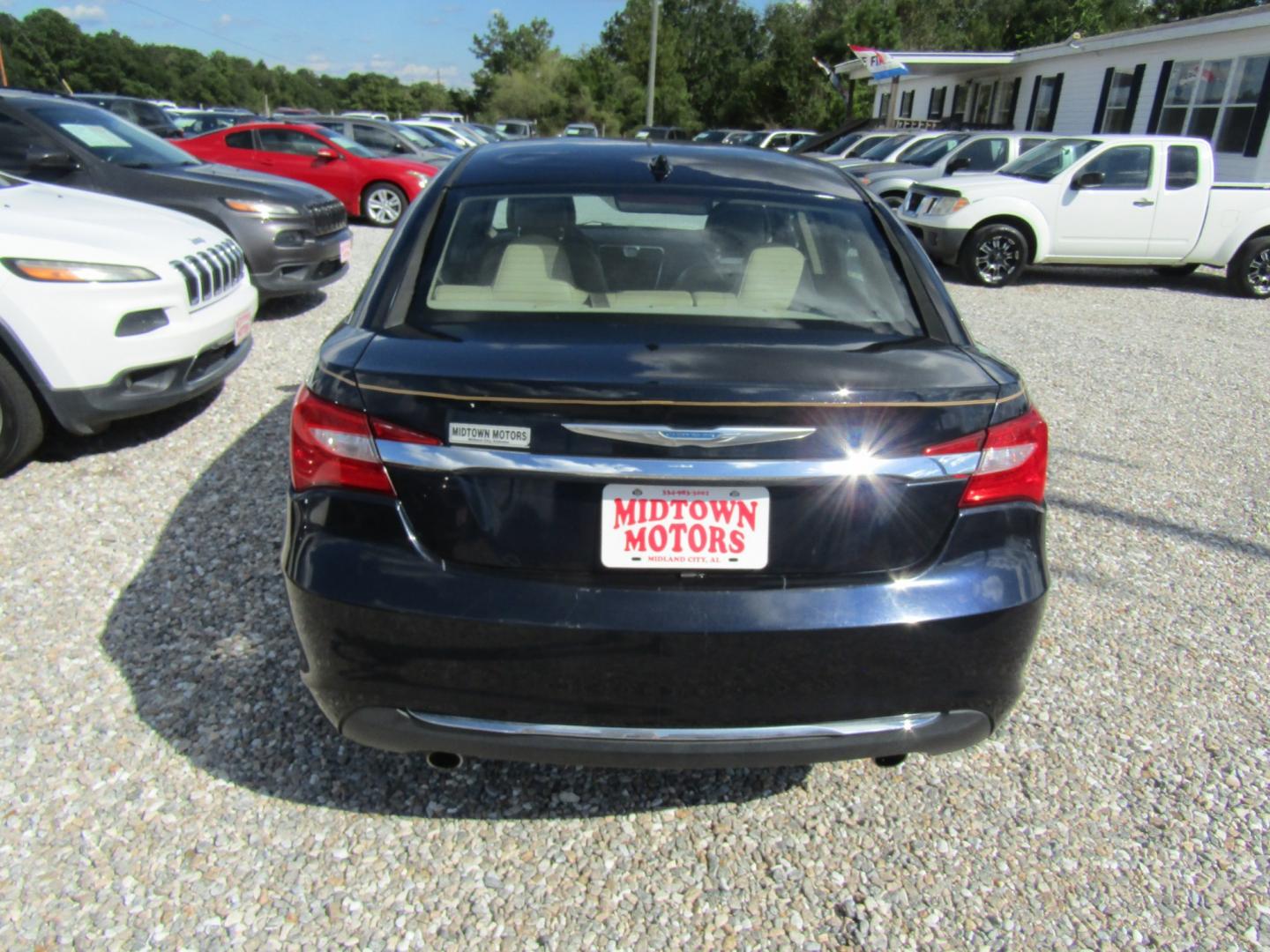 2012 DK Blue /Tan Chrysler 200 Limited (1C3CCBCG6CN) with an 3.6L V6 DOHC 24V FFV engine, Automatic transmission, located at 15016 S Hwy 231, Midland City, AL, 36350, (334) 983-3001, 31.306210, -85.495277- Photo#5