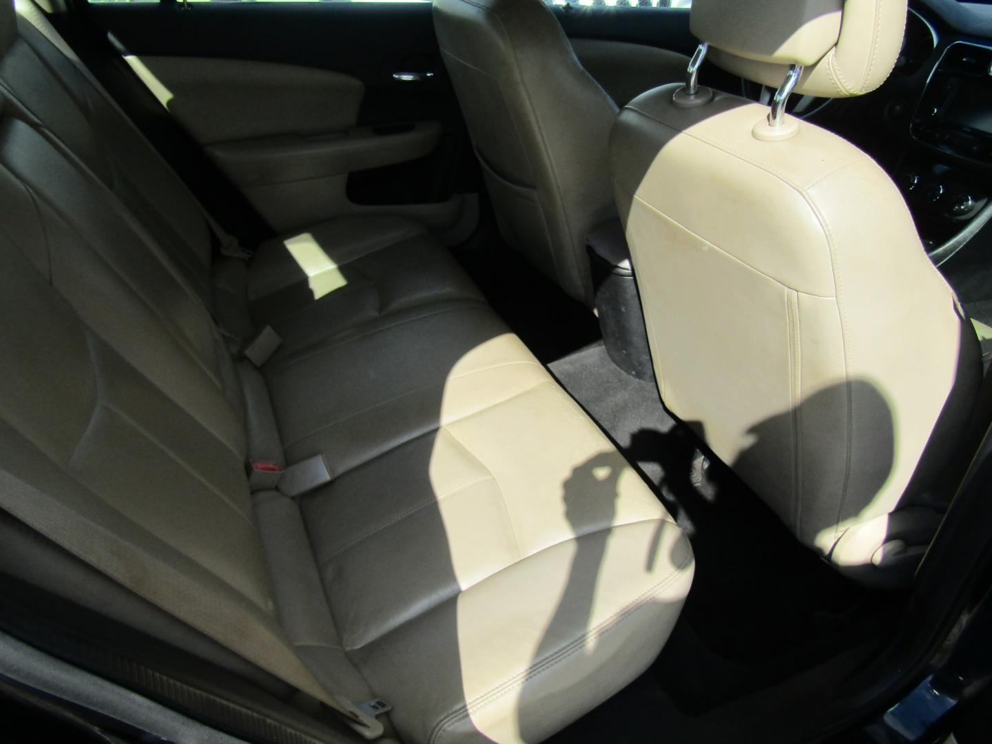 2012 DK Blue /Tan Chrysler 200 Limited (1C3CCBCG6CN) with an 3.6L V6 DOHC 24V FFV engine, Automatic transmission, located at 15016 S Hwy 231, Midland City, AL, 36350, (334) 983-3001, 31.306210, -85.495277- Photo#7