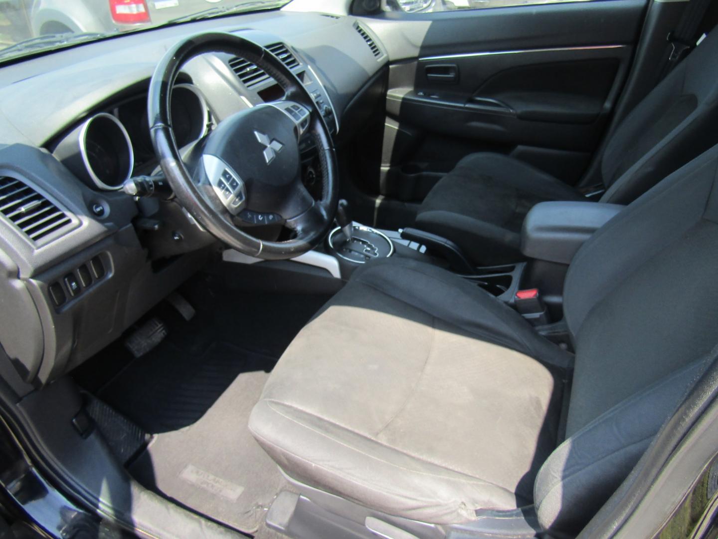 2013 Black /Black Mitsubishi Outlander Sport ES 2WD (4A4AP3AU2DE) with an 2.0L L4 DOHC 16V engine, Automatic transmission, located at 15016 S Hwy 231, Midland City, AL, 36350, (334) 983-3001, 31.306210, -85.495277- Photo#3