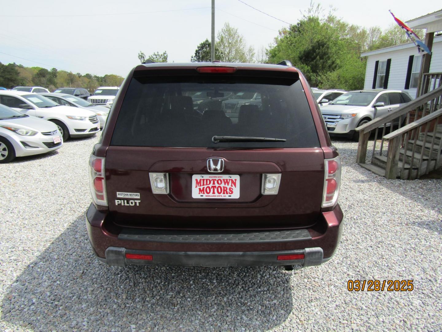 2007 Maroon /Gray Honda Pilot EX-L 2WD w/ DVD (5FNYF28667B) with an 3.5L V6 SOHC 24V engine, Automatic transmission, located at 15016 S Hwy 231, Midland City, AL, 36350, (334) 983-3001, 31.306210, -85.495277 - Photo#6