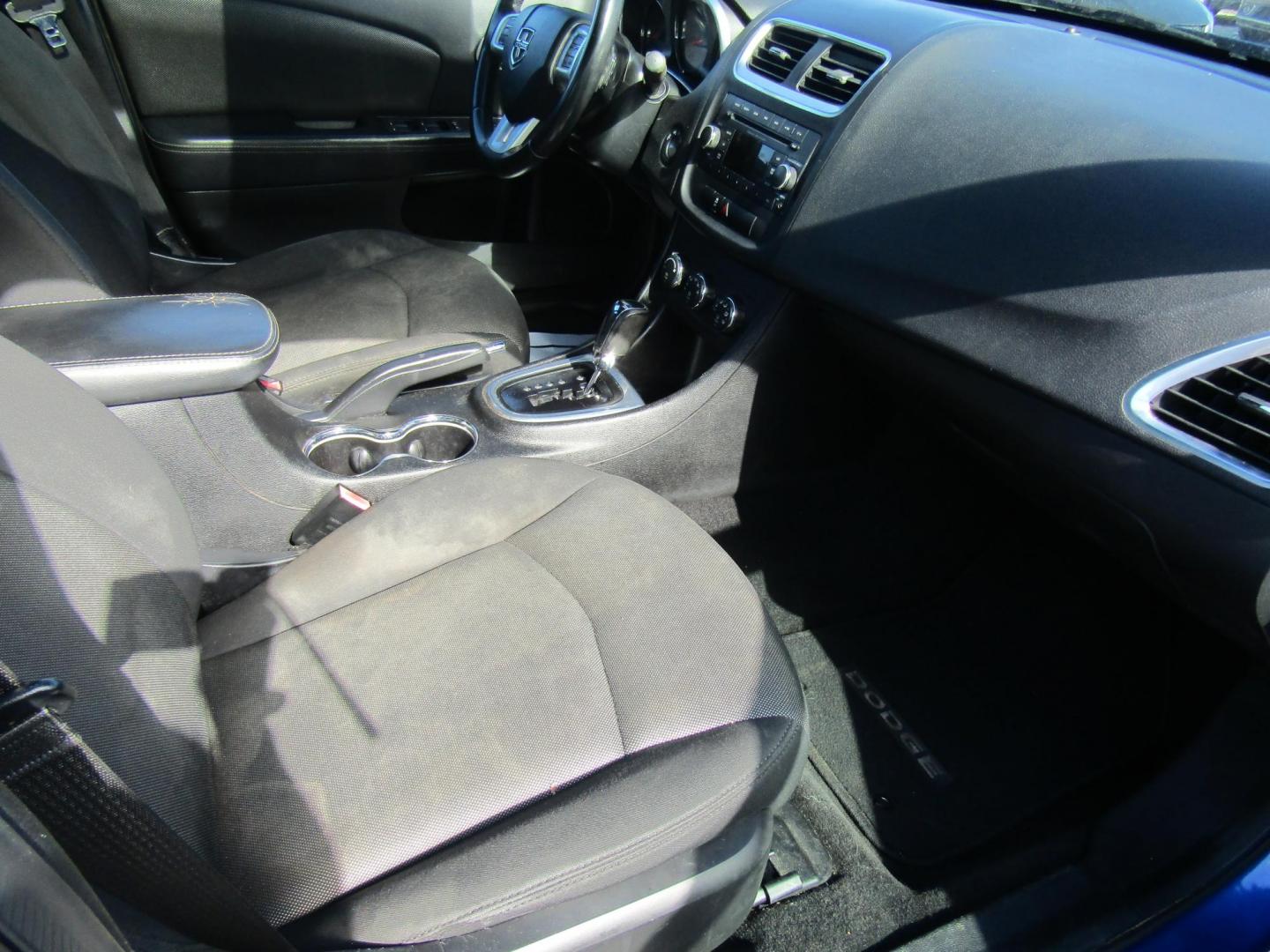 2013 Blue Dodge Avenger SXT (1C3CDZCG6DN) with an 3.6L V6 DOHC 24V FFV engine, Automatic transmission, located at 15016 S Hwy 231, Midland City, AL, 36350, (334) 983-3001, 31.306210, -85.495277 - Photo#9