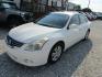 2012 WHITE /Gray Nissan Altima 2.5 S (1N4AL2AP0CC) with an 2.5L L4 DOHC 16V engine, Automatic transmission, located at 15016 S Hwy 231, Midland City, AL, 36350, (334) 983-3001, 31.306210, -85.495277 - Photo#2