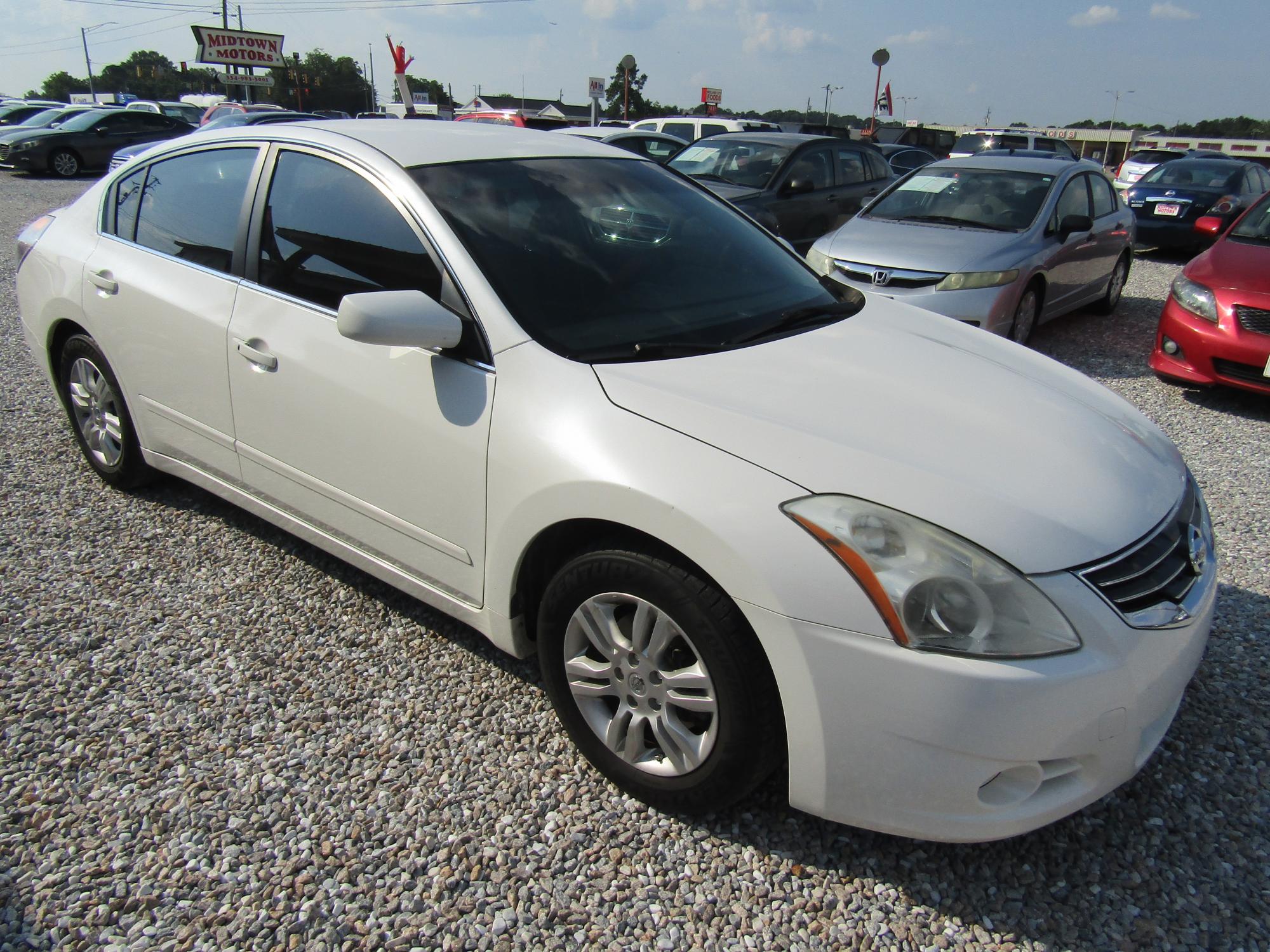 photo of 2012 Nissan Altima 