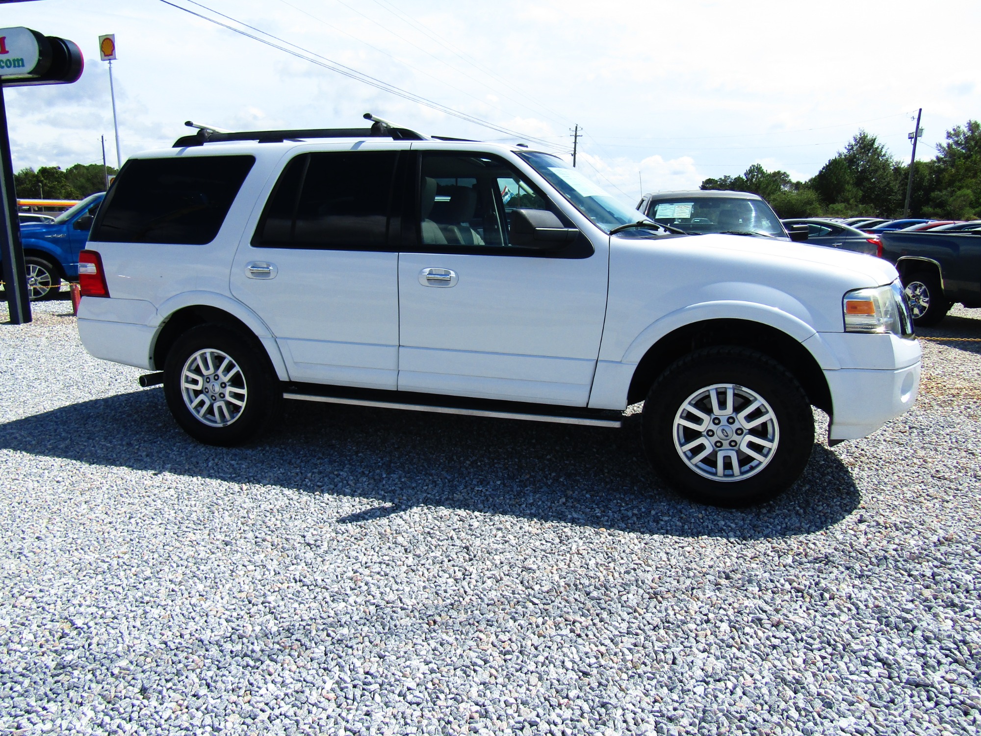 photo of 2013 Ford Expedition 
