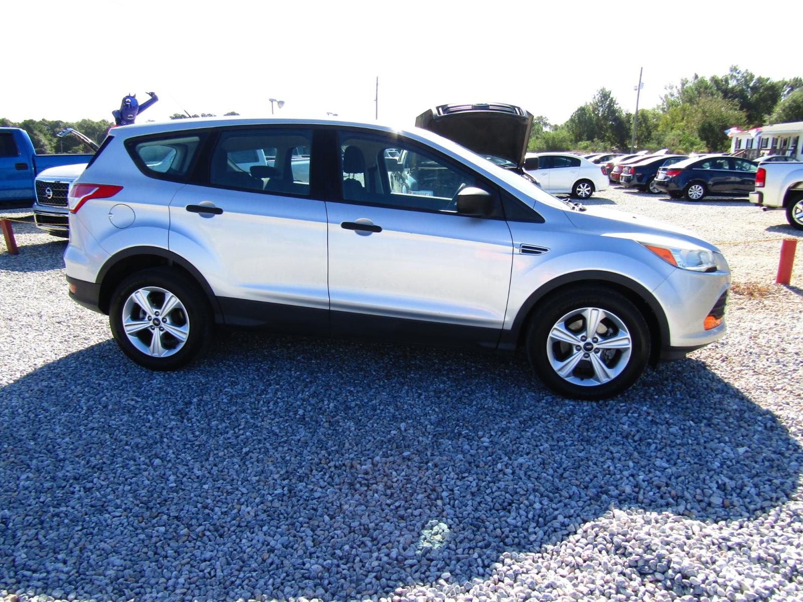 2014 Silver /Gray Ford Escape S FWD (1FMCU0F75EU) with an 2.5L L4 DOHC 16V engine, Automatic transmission, located at 15016 S Hwy 231, Midland City, AL, 36350, (334) 983-3001, 31.306210, -85.495277 - Photo #0