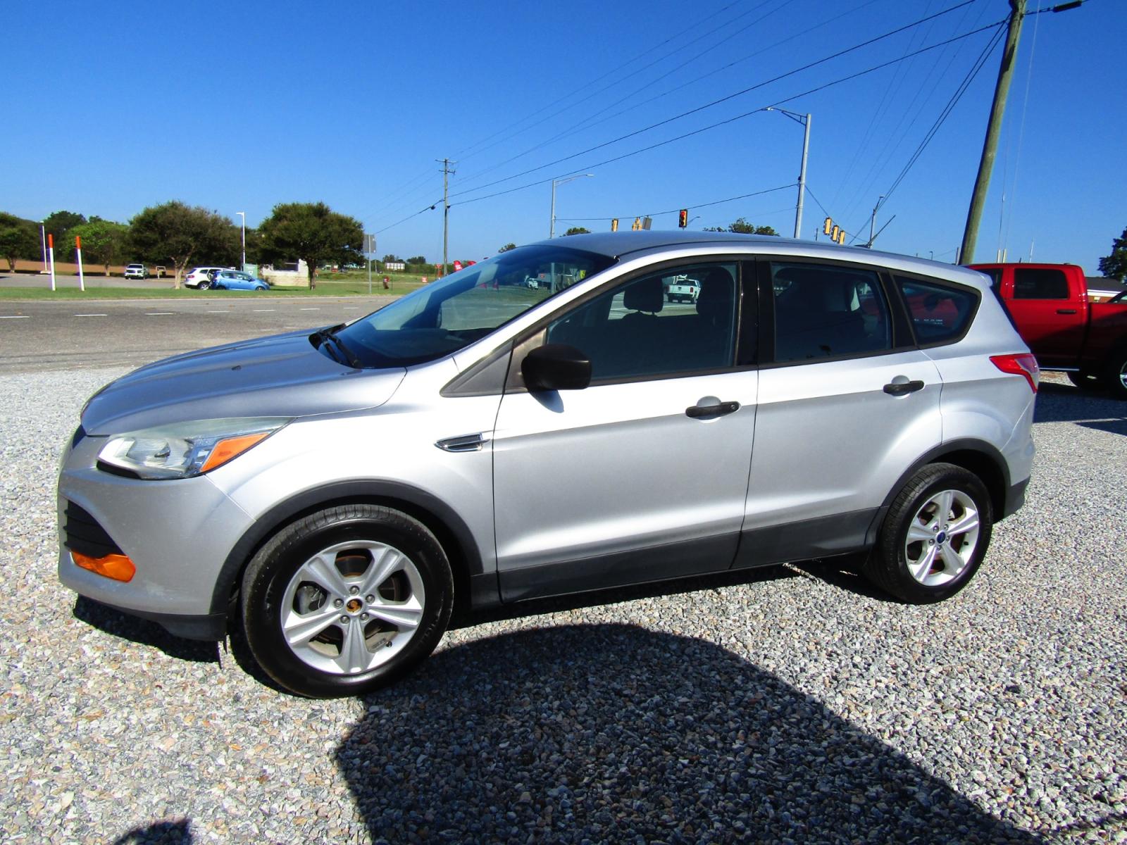 2014 Silver /Gray Ford Escape S FWD (1FMCU0F75EU) with an 2.5L L4 DOHC 16V engine, Automatic transmission, located at 15016 S Hwy 231, Midland City, AL, 36350, (334) 983-3001, 31.306210, -85.495277 - Photo #2
