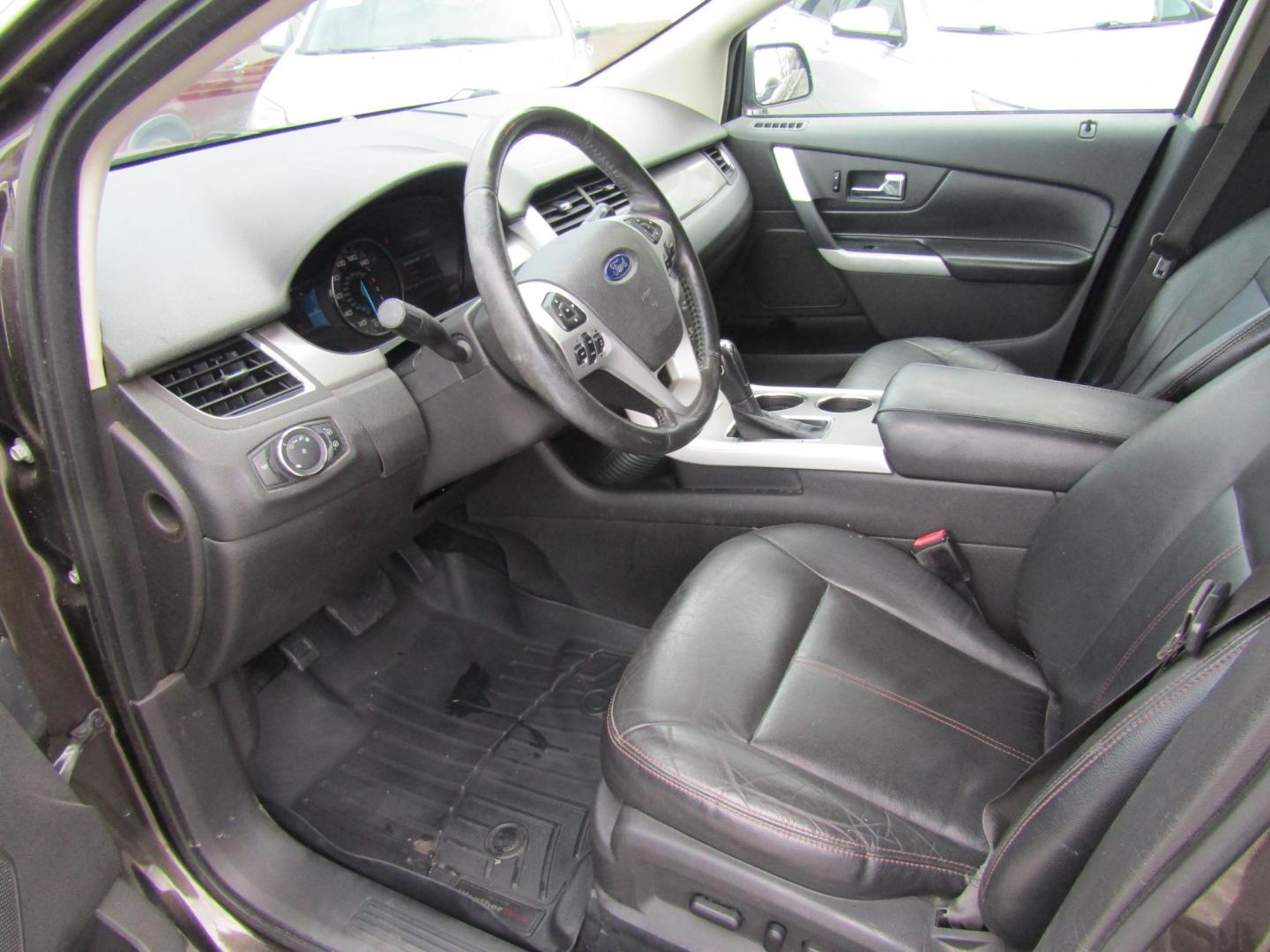 2011 Brown /Tan Ford Edge SEL FWD (2FMDK3JC5BB) with an 3.5L V6 DOHC 24V engine, Automatic transmission, located at 15016 S Hwy 231, Midland City, AL, 36350, (334) 983-3001, 31.306210, -85.495277 - Photo#3