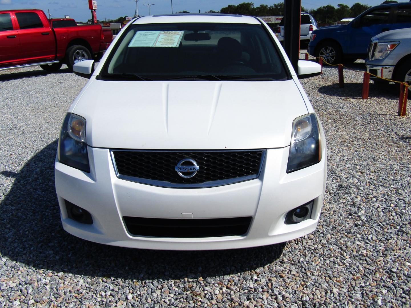 2012 WHITE /Gray Nissan Sentra 2.0 (3N1AB6AP2CL) with an 2.0L L4 DOHC 16V engine, Automatic transmission, located at 15016 S Hwy 231, Midland City, AL, 36350, (334) 983-3001, 31.306210, -85.495277 - Photo#1