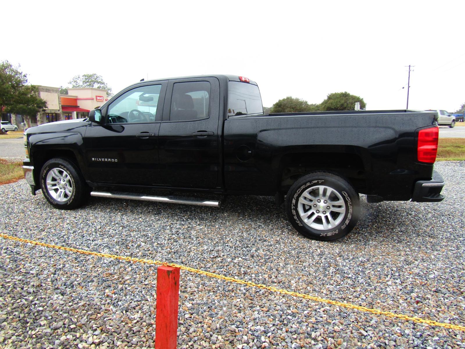 2014 Black /Gray Chevrolet Silverado 1500 1LT Double Cab 2WD (1GCRCREC2EZ) with an 5.3L V8 OHV 16V engine, Automatic transmission, located at 15016 S Hwy 231, Midland City, AL, 36350, (334) 983-3001, 31.306210, -85.495277 - Photo #5