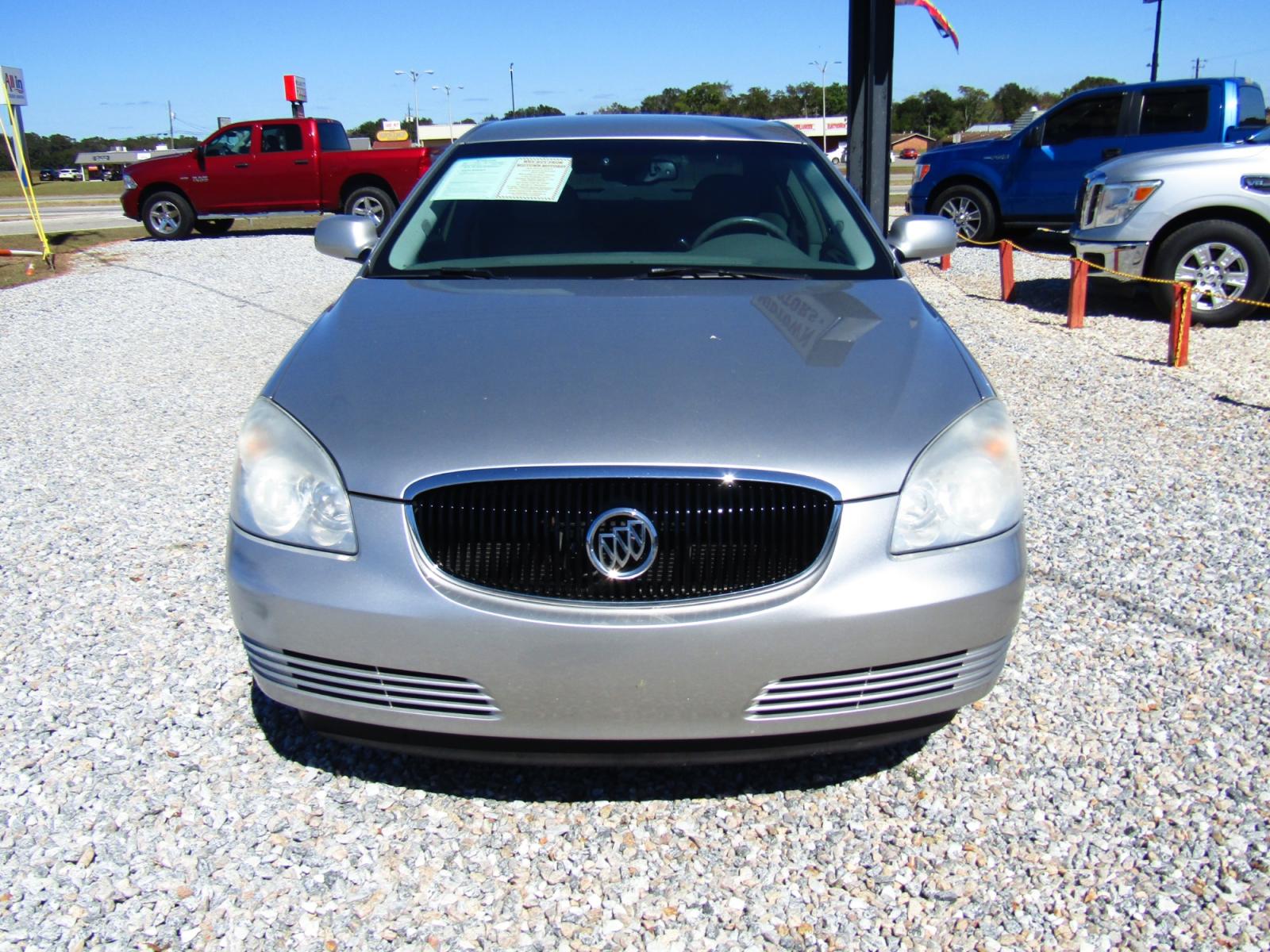 2008 Silver /Gray Buick Lucerne CXL (1G4HD57228U) with an 3.8L V6 OHV 12V engine, Automatic transmission, located at 15016 S Hwy 231, Midland City, AL, 36350, (334) 983-3001, 31.306210, -85.495277 - Photo #1