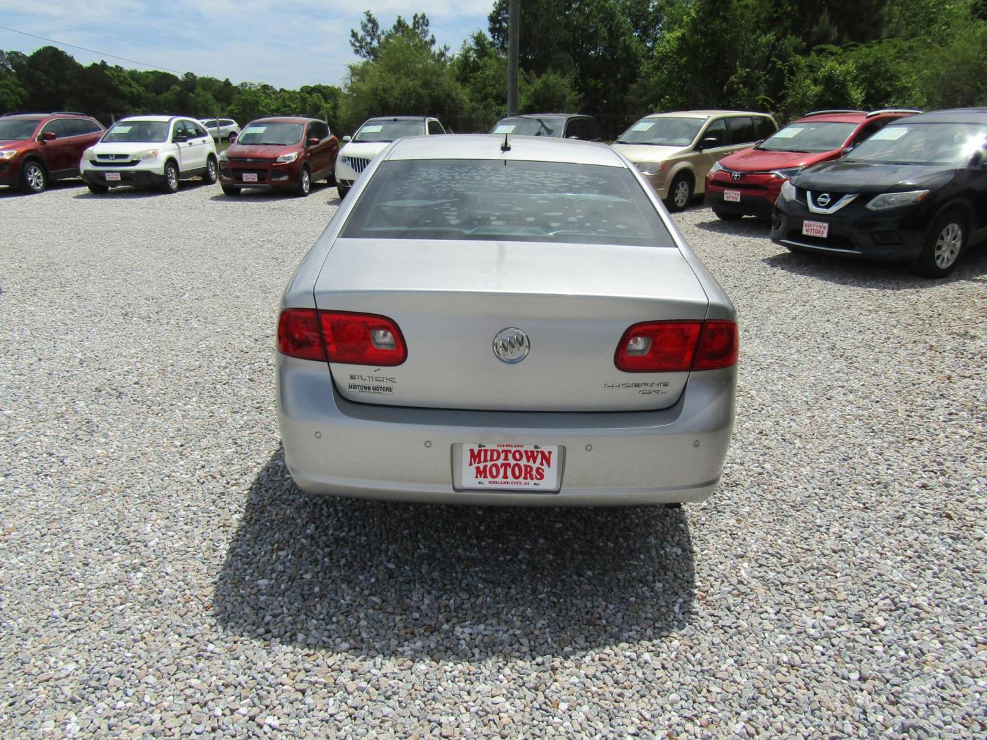 2008 Silver /Gray Buick Lucerne CXL (1G4HD57228U) with an 3.8L V6 OHV 12V engine, Automatic transmission, located at 15016 S Hwy 231, Midland City, AL, 36350, (334) 983-3001, 31.306210, -85.495277 - Photo#4