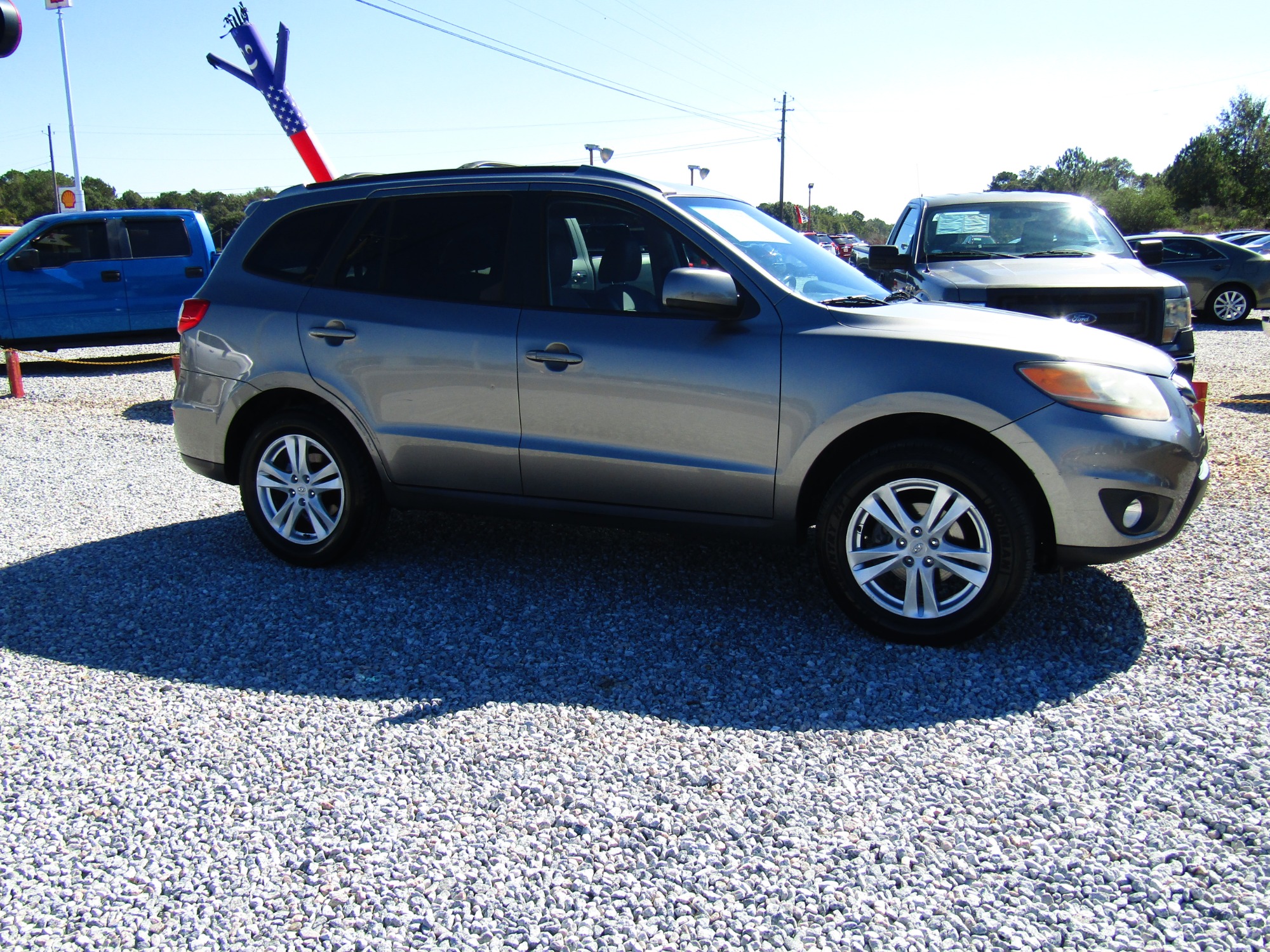 photo of 2011 Hyundai Santa Fe 