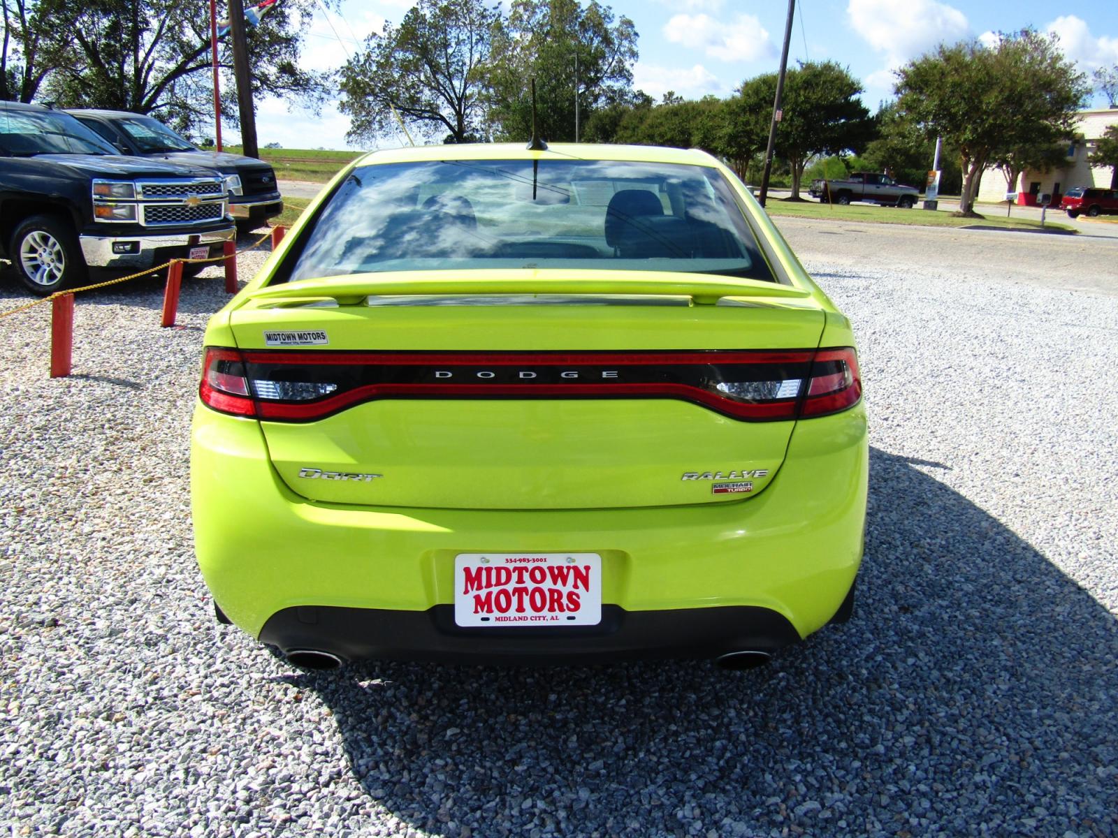 2013 Green /Gray Dodge Dart SXT (1C3CDFBH1DD) with an 1.4L L4 DOHC 16V TURBO engine, Automatic transmission, located at 15016 S Hwy 231, Midland City, AL, 36350, (334) 983-3001, 31.306210, -85.495277 - Photo #6