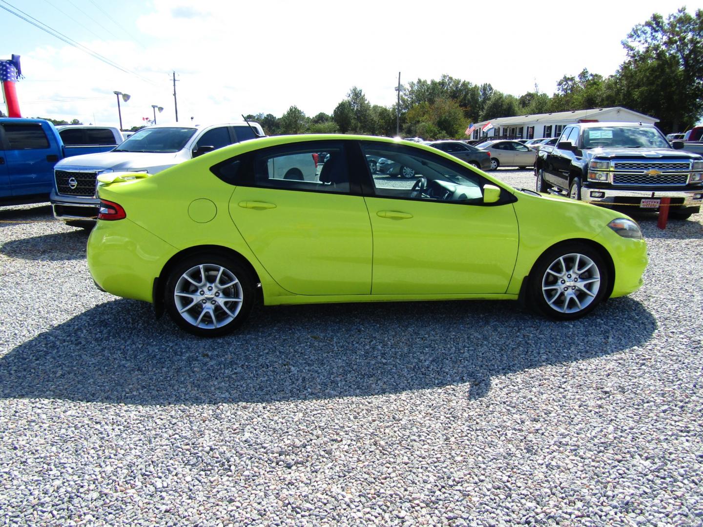 2013 Green /Gray Dodge Dart SXT (1C3CDFBH1DD) with an 1.4L L4 DOHC 16V TURBO engine, Automatic transmission, located at 15016 S Hwy 231, Midland City, AL, 36350, (334) 983-3001, 31.306210, -85.495277 - Photo#7