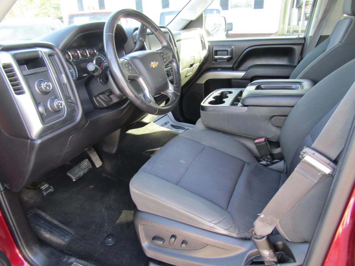 2015 Maroon Chevrolet Silverado 1500 LT Double Cab 4WD (1GCVKREC6FZ) with an 5.3L V8 OHV 16V engine, Automatic transmission, located at 15016 S Hwy 231, Midland City, AL, 36350, (334) 983-3001, 31.306210, -85.495277 - Photo#3