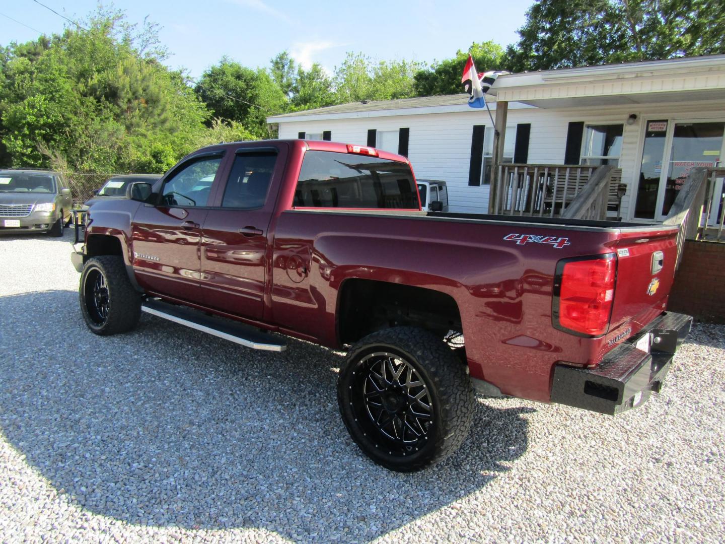 2015 Maroon Chevrolet Silverado 1500 LT Double Cab 4WD (1GCVKREC6FZ) with an 5.3L V8 OHV 16V engine, Automatic transmission, located at 15016 S Hwy 231, Midland City, AL, 36350, (334) 983-3001, 31.306210, -85.495277 - Photo#5