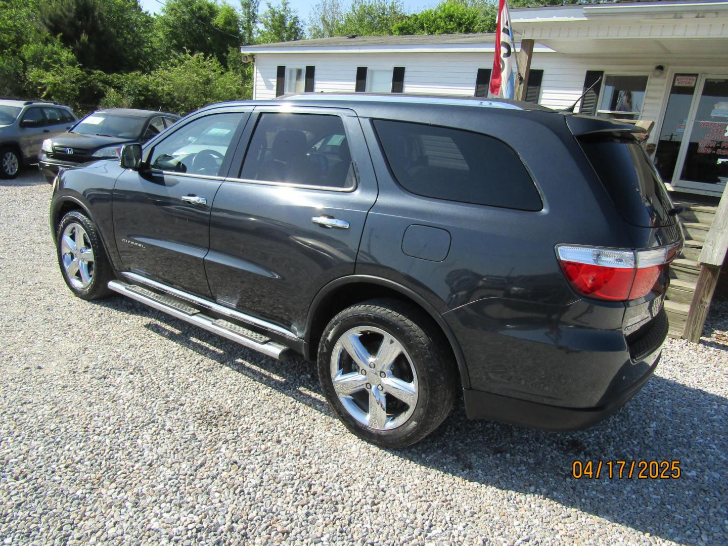 2012 Gray /Tan Dodge Durango Citadel 2WD (1C4SDHET8CC) with an 5.7L V8 OHV 16V engine, Automatic transmission, located at 15016 S Hwy 231, Midland City, AL, 36350, (334) 983-3001, 31.306210, -85.495277 - Photo#5