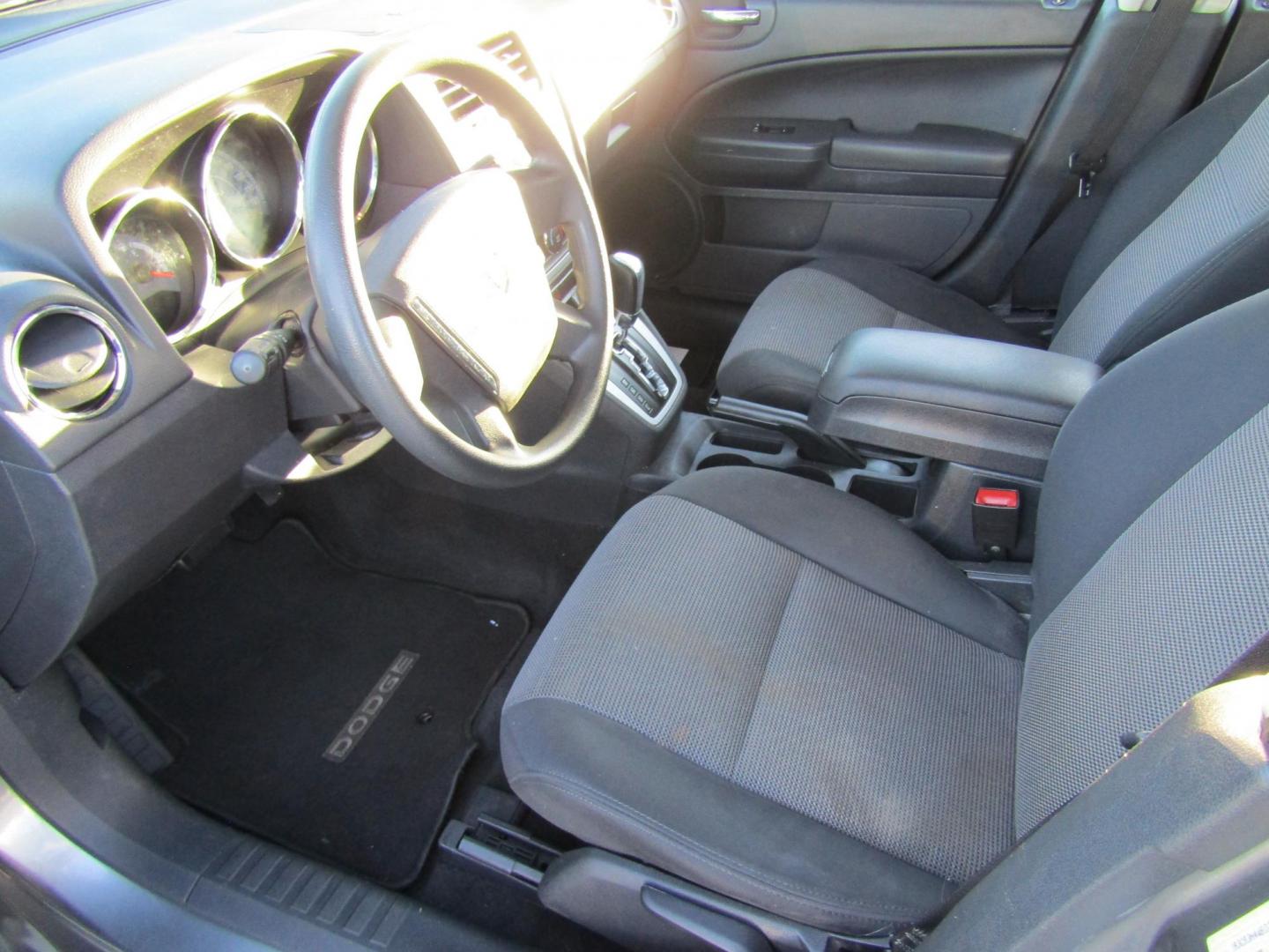 2011 Gray /Gray Dodge Caliber (1B3CB3HA4BD) with an 4 CYL engine, Automatic transmission, located at 15016 S Hwy 231, Midland City, AL, 36350, (334) 983-3001, 31.306210, -85.495277 - Photo#3