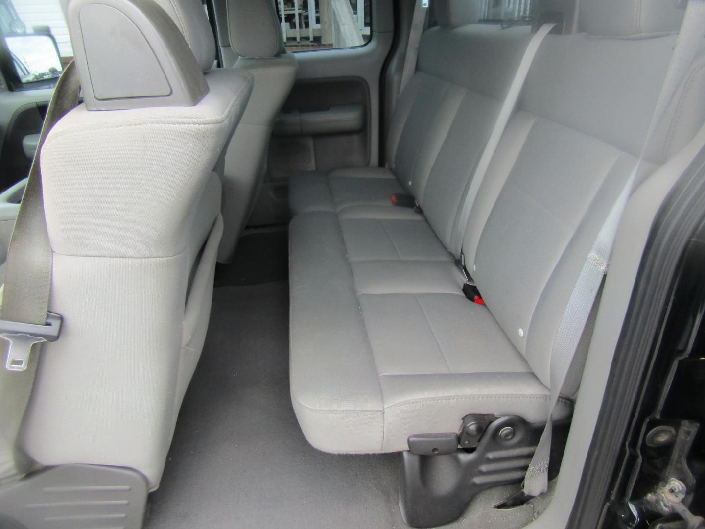 2008 Black /Gray Ford F-150 (1FTRX12W38F) , Automatic transmission, located at 15016 S Hwy 231, Midland City, AL, 36350, (334) 983-3001, 31.306210, -85.495277 - Photo#4