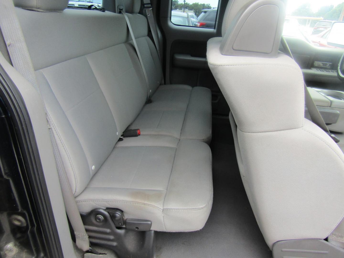 2008 Black /Gray Ford F-150 (1FTRX12W38F) , Automatic transmission, located at 15016 S Hwy 231, Midland City, AL, 36350, (334) 983-3001, 31.306210, -85.495277 - Photo#8