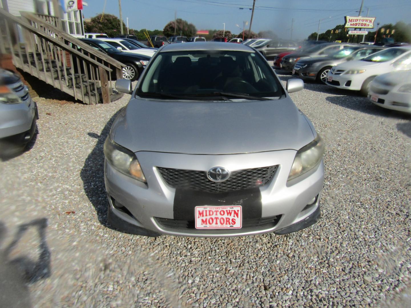 2010 Silver Toyota Corolla Base 4-Speed AT (2T1BU4EEXAC) with an 1.8L L4 DOHC 16V engine, Automatic transmission, located at 15016 S Hwy 231, Midland City, AL, 36350, (334) 983-3001, 31.306210, -85.495277- Photo#1