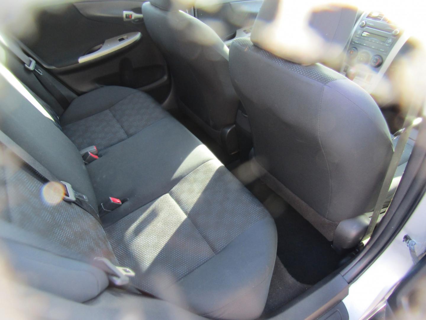 2010 Silver Toyota Corolla Base 4-Speed AT (2T1BU4EEXAC) with an 1.8L L4 DOHC 16V engine, Automatic transmission, located at 15016 S Hwy 231, Midland City, AL, 36350, (334) 983-3001, 31.306210, -85.495277- Photo#8