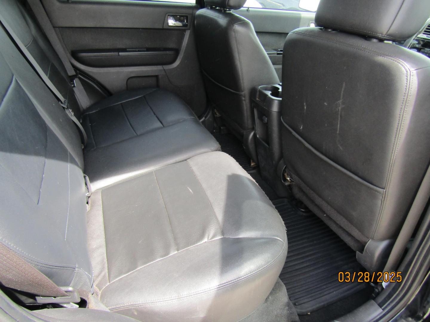 2010 Black Ford Escape Limited FWD (1FMCU0EG8AK) with an 3.0L V6 DOHC 24V engine, Automatic transmission, located at 15016 S Hwy 231, Midland City, AL, 36350, (334) 983-3001, 31.306210, -85.495277 - Photo#8