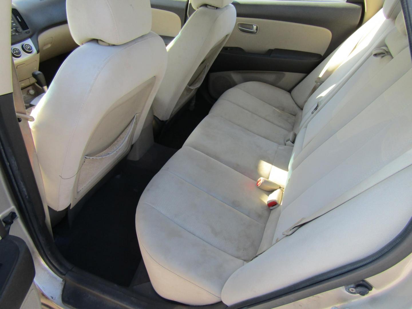 2008 Gold /Tan Hyundai Elantra GLS (KMHDU46DX8U) with an 2.0L L4 DOHC 16V engine, Automatic transmission, located at 15016 S Hwy 231, Midland City, AL, 36350, (334) 983-3001, 31.306210, -85.495277 - Photo#4