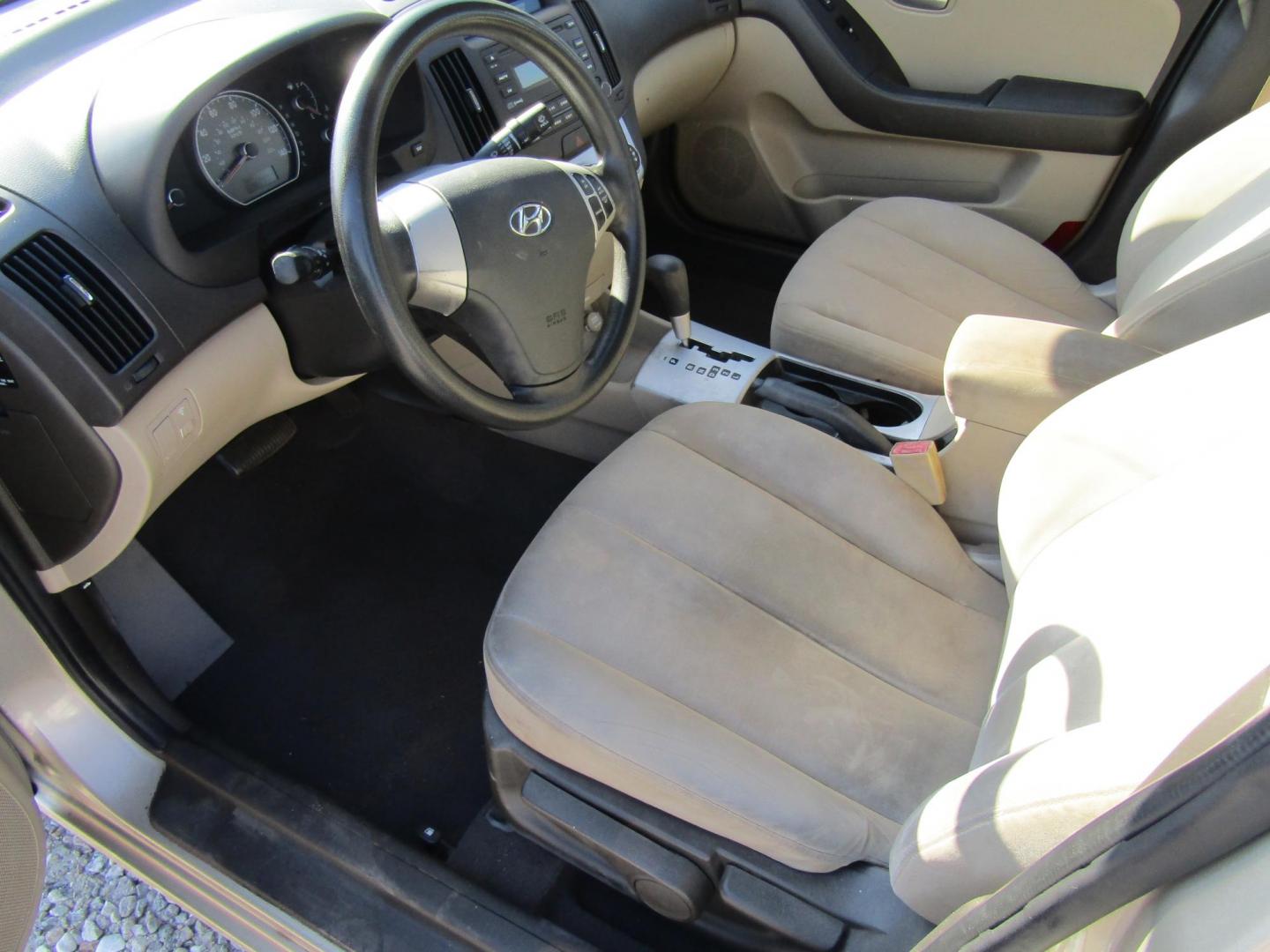 2008 Gold /Tan Hyundai Elantra GLS (KMHDU46DX8U) with an 2.0L L4 DOHC 16V engine, Automatic transmission, located at 15016 S Hwy 231, Midland City, AL, 36350, (334) 983-3001, 31.306210, -85.495277 - Photo#3