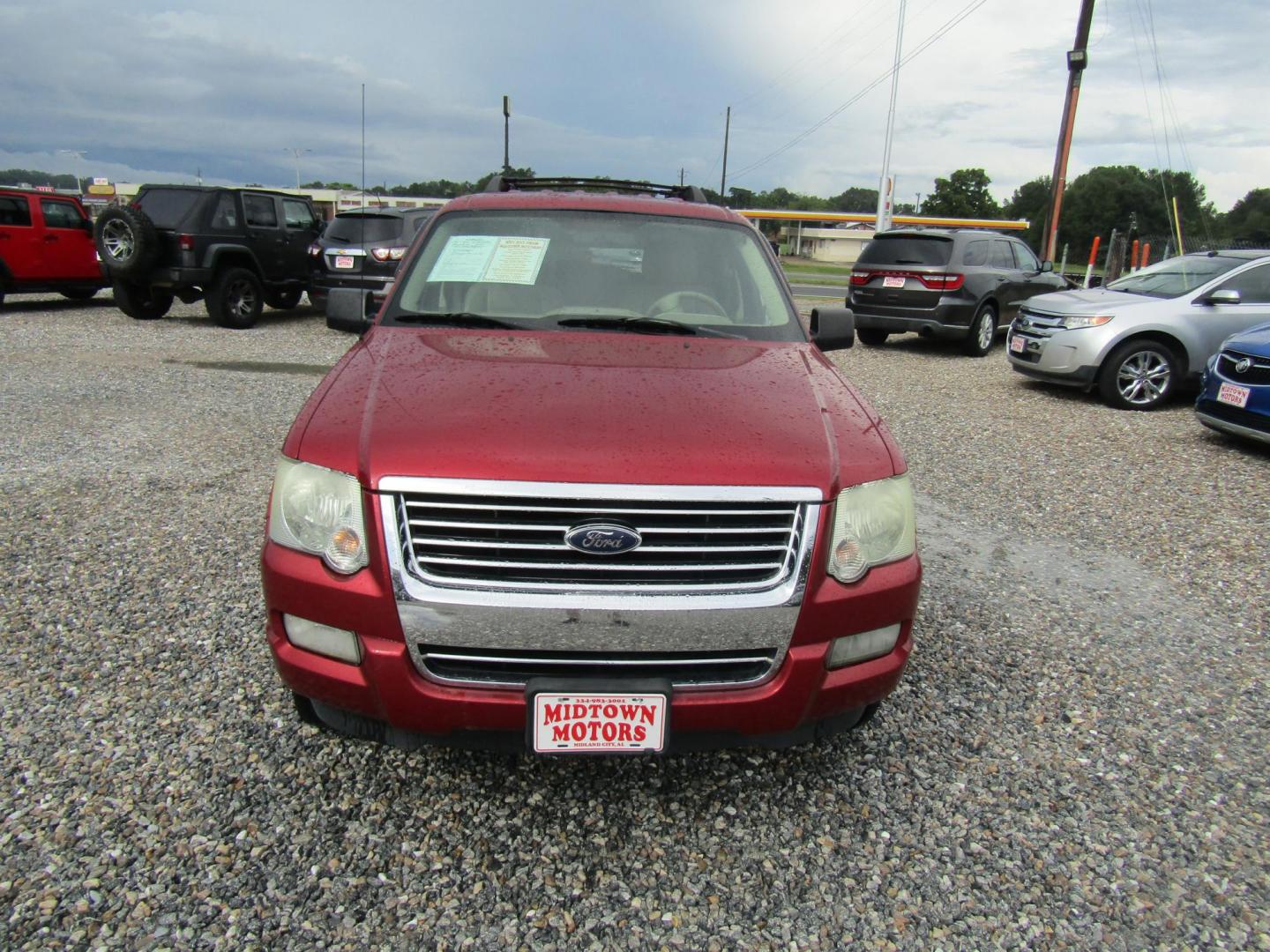 2008 Red /Tan Ford Explorer XLT 4.0L 2WD (1FMEU63E58U) with an 4.0L V6 SOHC 16V engine, Automatic transmission, located at 15016 S Hwy 231, Midland City, AL, 36350, (334) 983-3001, 31.306210, -85.495277 - Photo#1