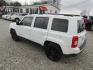 2015 White /Gray Jeep Patriot Sport 2WD (1C4NJPBA2FD) with an 2.0L L4 DOHC 16V engine, Automatic transmission, located at 15016 S Hwy 231, Midland City, AL, 36350, (334) 983-3001, 31.306210, -85.495277 - Photo#5