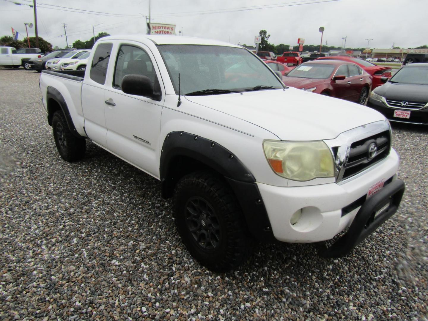 2008 White /Tan Toyota Tacoma PreRunner Access Cab V6 2WD (5TETU62N78Z) with an 4.0L V6 DOHC 24V engine, Automatic transmission, located at 15016 S Hwy 231, Midland City, AL, 36350, (334) 983-3001, 31.306210, -85.495277 - Photo#0