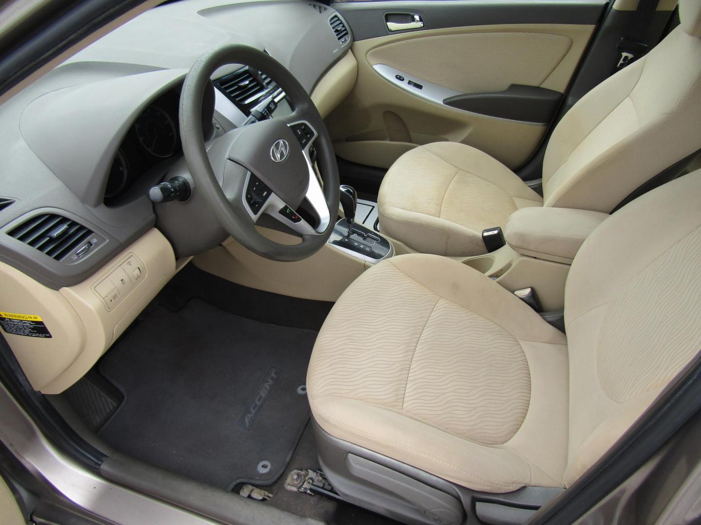 2012 Brown /Tan Hyundai Accent GLS 4-Door (KMHCU4AE1CU) with an 1.6L L4 DOHC 16V engine, Automatic transmission, located at 15016 S Hwy 231, Midland City, AL, 36350, (334) 983-3001, 31.306210, -85.495277 - Photo#3