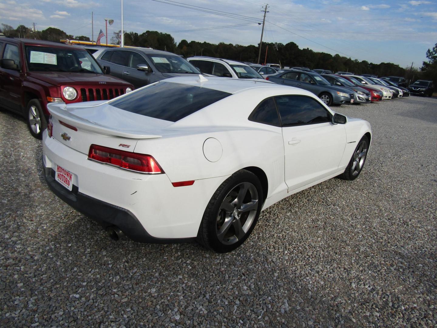 2014 White Chevrolet Camaro Coupe 1LT (2G1FB1E32E9) with an 3.6L V6 DOHC 24V FFV engine, Automatic transmission, located at 15016 S Hwy 231, Midland City, AL, 36350, (334) 983-3001, 31.306210, -85.495277 - Photo#7