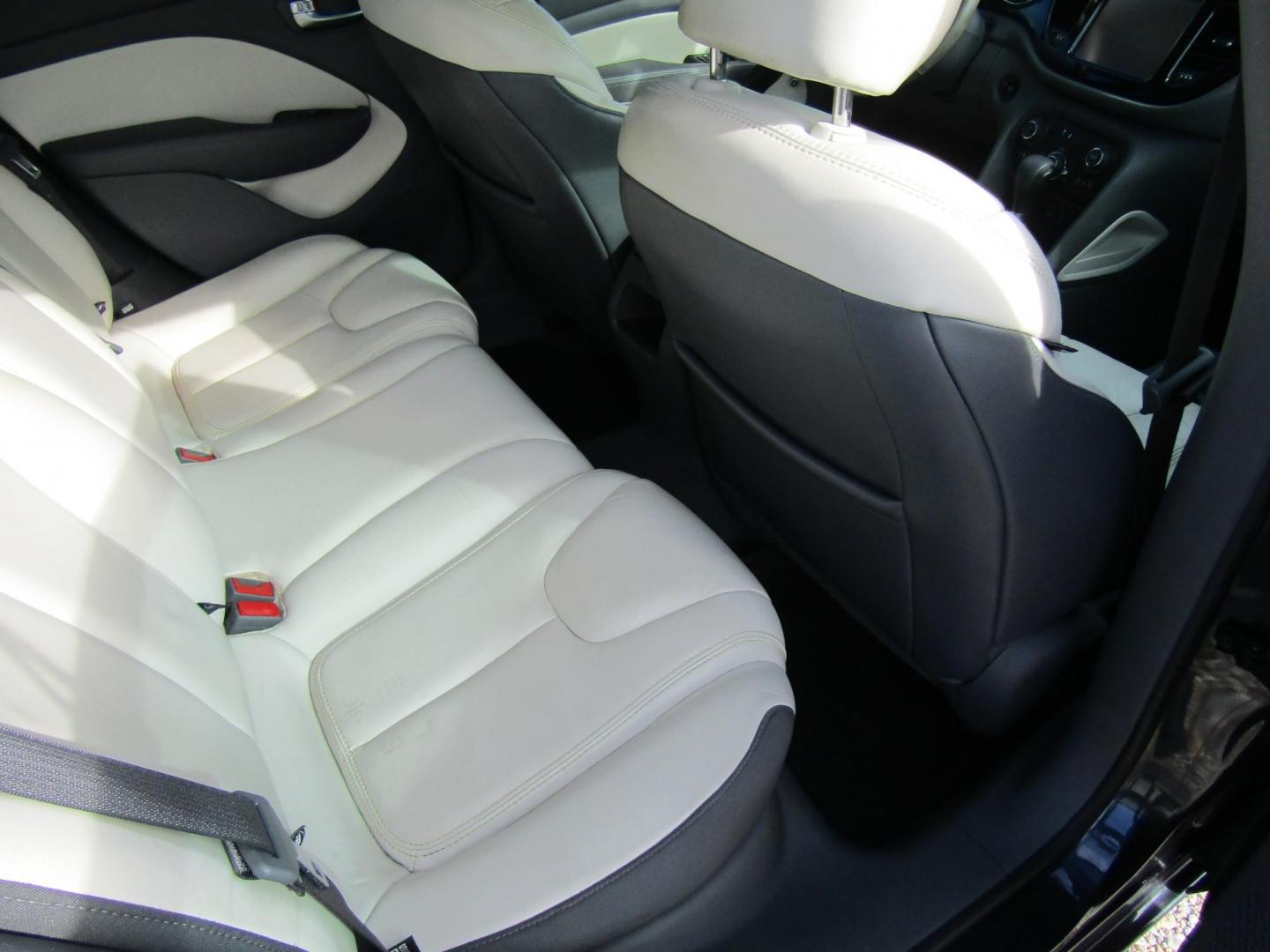 2013 Gray /Tan Dodge Dart (1C3CDFCA4DD) with an 4 CYL engine, Automatic transmission, located at 15016 S Hwy 231, Midland City, AL, 36350, (334) 983-3001, 31.306210, -85.495277 - Photo#5