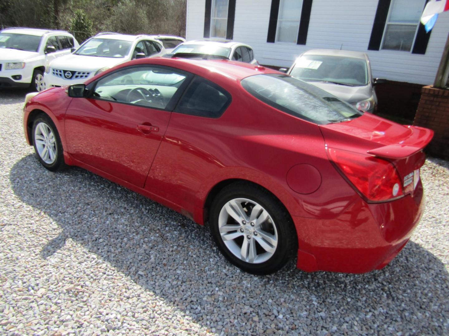 2012 Red /Tan Nissan Altima 2.5 S 6M/T Coupe (1N4AL2EP0CC) with an 2.5L L4 DOHC 16V engine, Automatic transmission, located at 15016 S Hwy 231, Midland City, AL, 36350, (334) 983-3001, 31.306210, -85.495277 - Photo#5