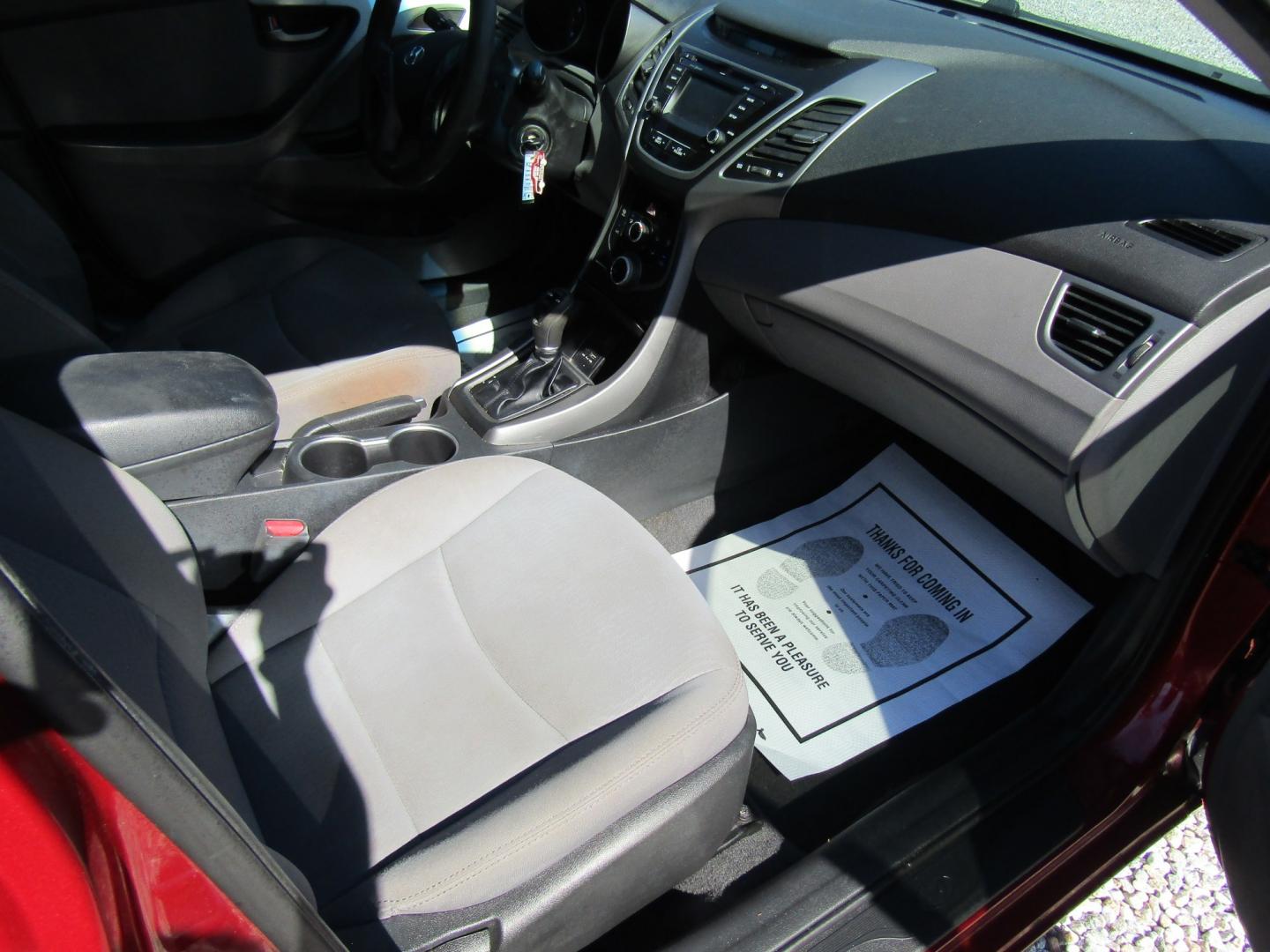 2016 Red /Gray Hyundai Elantra Limited (5NPDH4AE2GH) with an 1.8L L4 DOHC 16V engine, Automatic transmission, located at 15016 S Hwy 231, Midland City, AL, 36350, (334) 983-3001, 31.306210, -85.495277- Photo#8