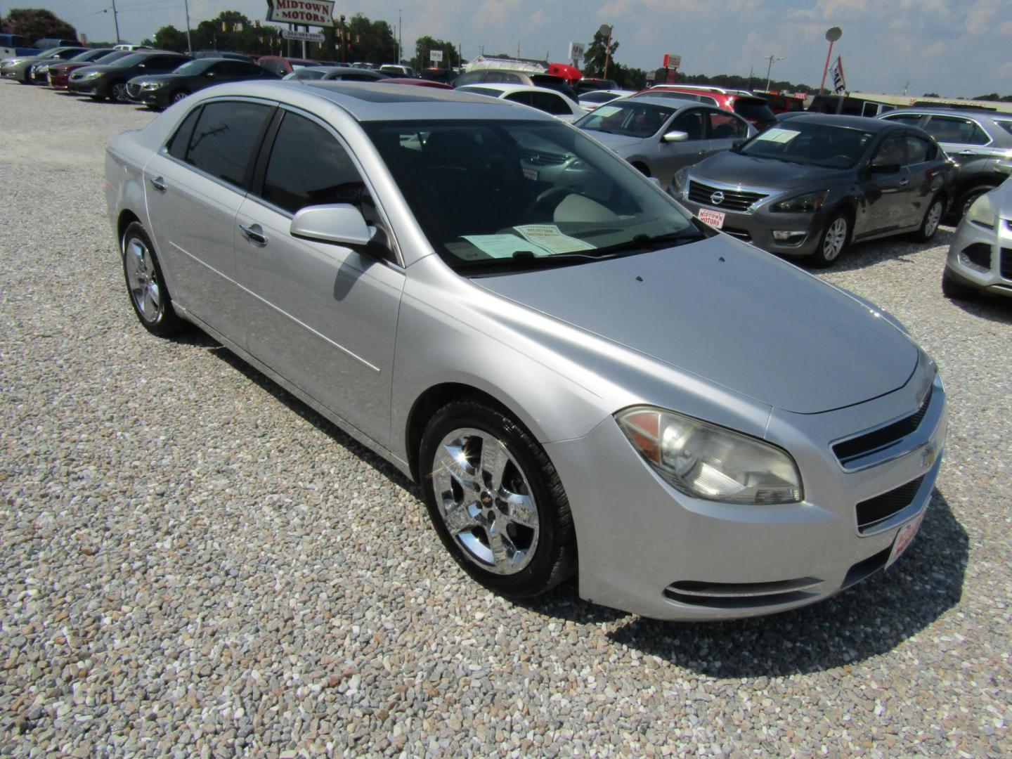 2012 Silver /Gray Chevrolet Malibu 1LT (1G1ZC5E08CF) with an 2.4L L4 DOHC 16V engine, Automatic transmission, located at 15016 S Hwy 231, Midland City, AL, 36350, (334) 983-3001, 31.306210, -85.495277 - Photo#0