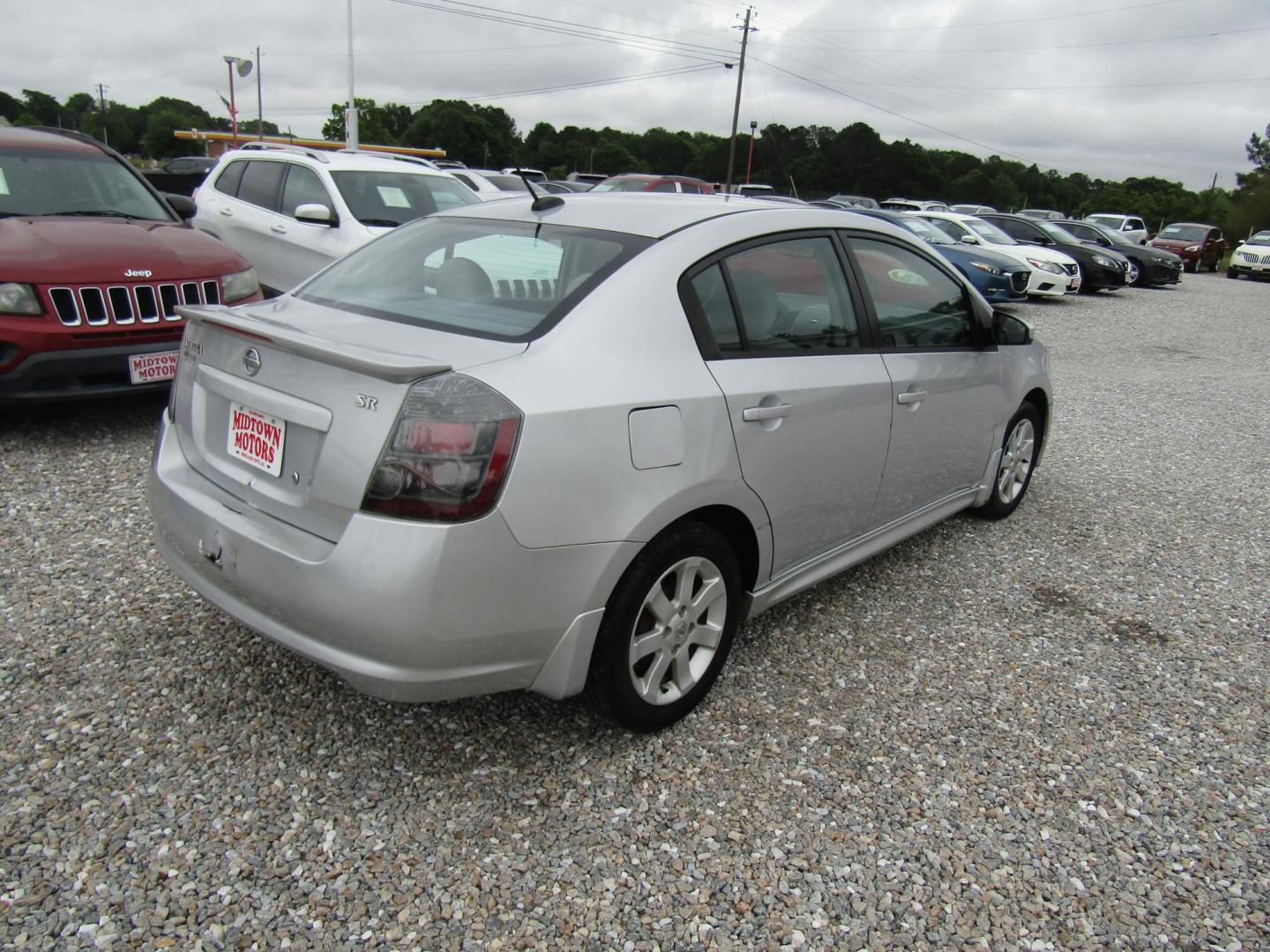 2012 Silver Nissan Sentra 2.0 (3N1AB6AP7CL) with an 2.0L L4 DOHC 16V engine, Automatic transmission, located at 15016 S Hwy 231, Midland City, AL, 36350, (334) 983-3001, 31.306210, -85.495277 - Photo#6