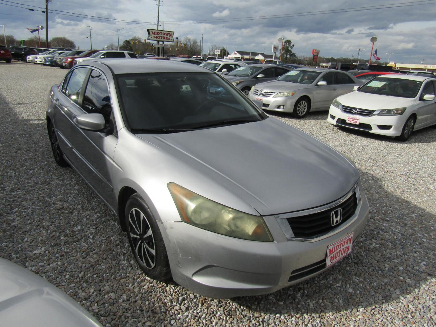 2008 Silver Honda Accord LX Sedan AT (1HGCP26388A) with an 2.4L L4 DOHC 16V engine, Automatic transmission, located at 15016 S Hwy 231, Midland City, AL, 36350, (334) 983-3001, 31.306210, -85.495277 - Photo#0