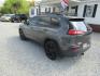 2016 Black Jeep Cherokee Limited FWD (1C4PJLDSXGW) with an 3.2L V6 DOHC 24V engine, Automatic transmission, located at 15016 S Hwy 231, Midland City, AL, 36350, (334) 983-3001, 31.306210, -85.495277 - Photo#5